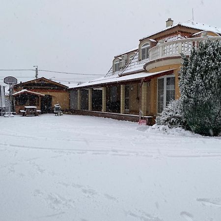 Ambrózia Guesthouse Nagykanizsa Exterior foto