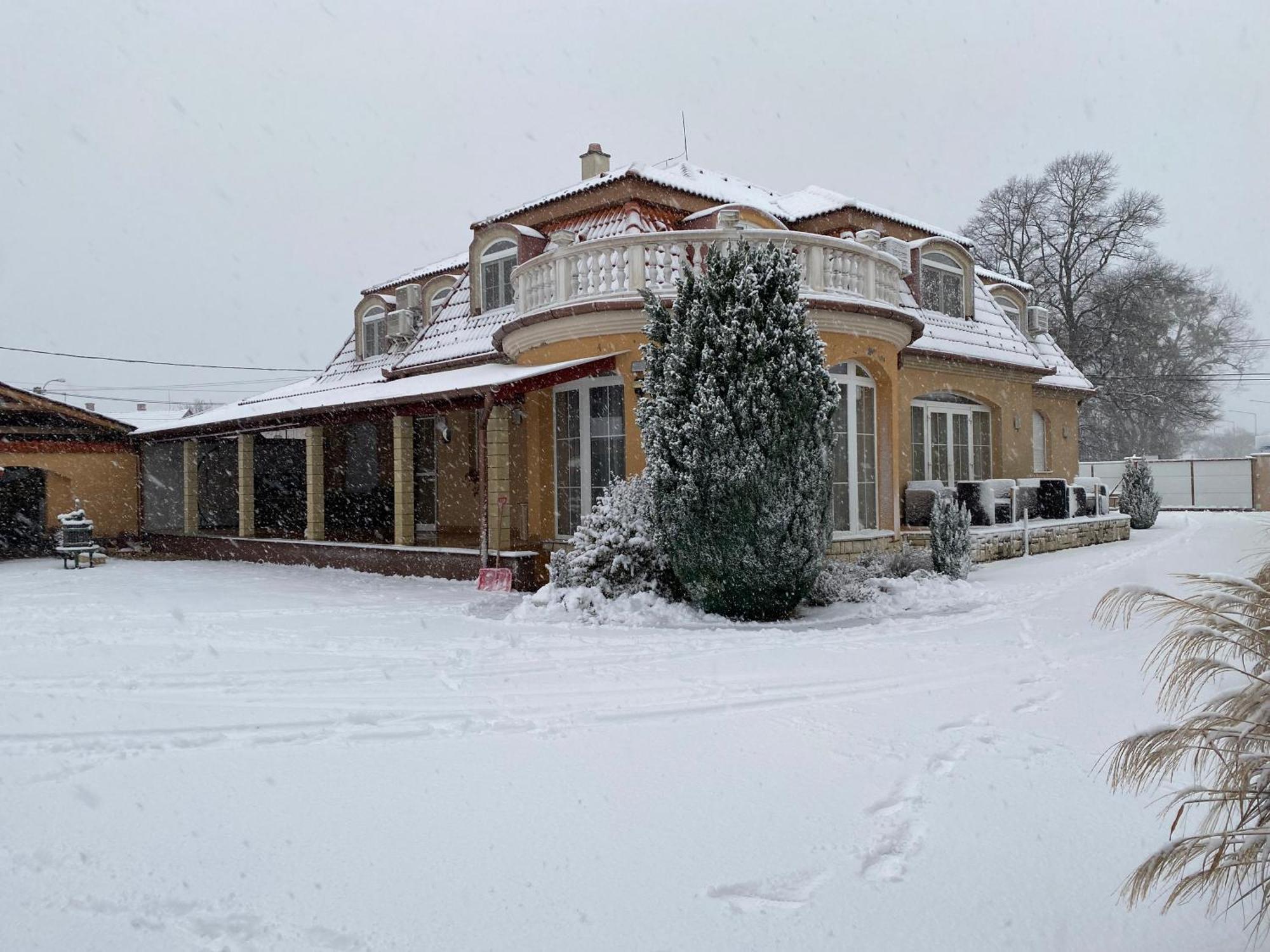 Ambrózia Guesthouse Nagykanizsa Exterior foto