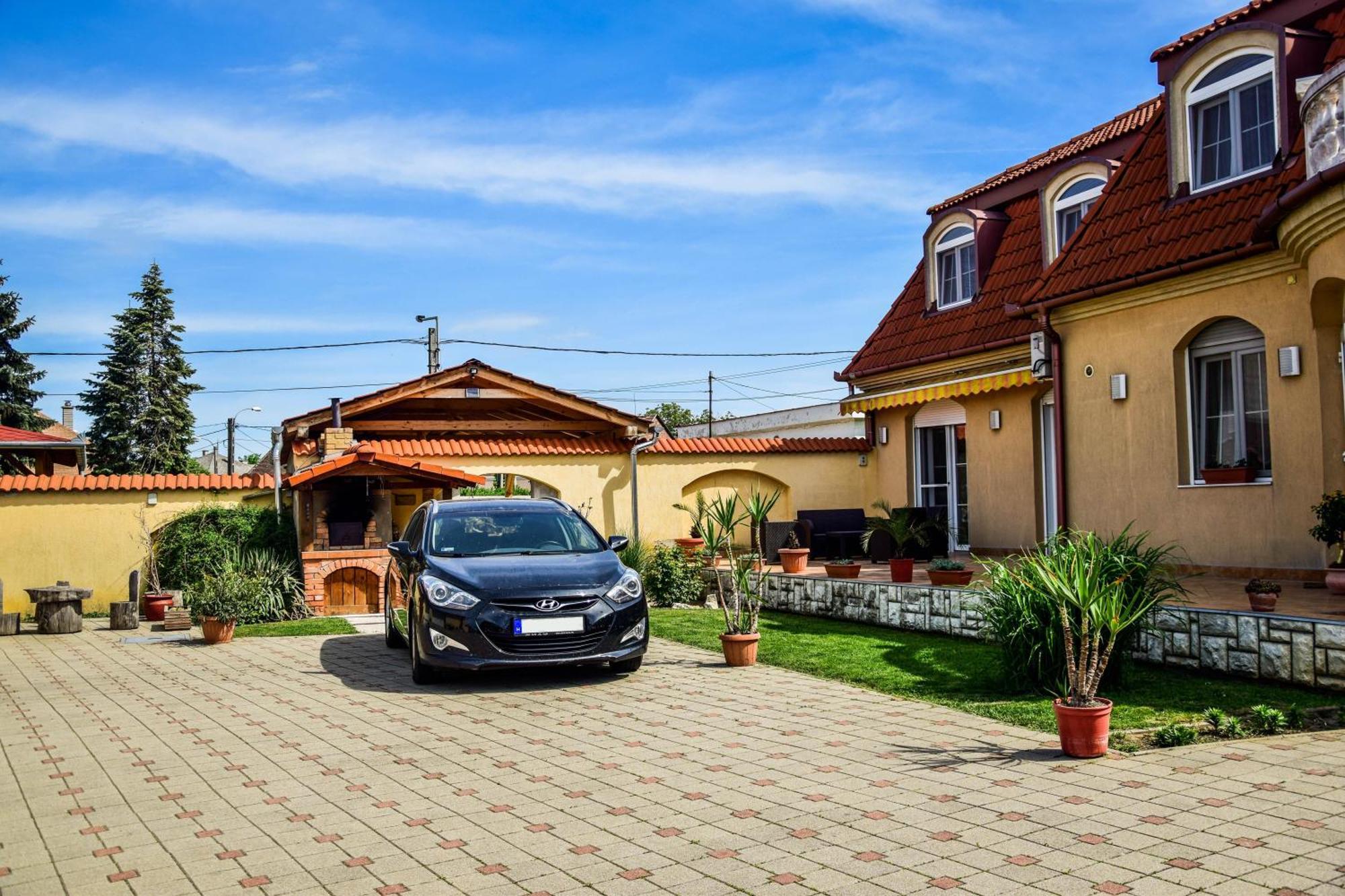 Ambrózia Guesthouse Nagykanizsa Exterior foto
